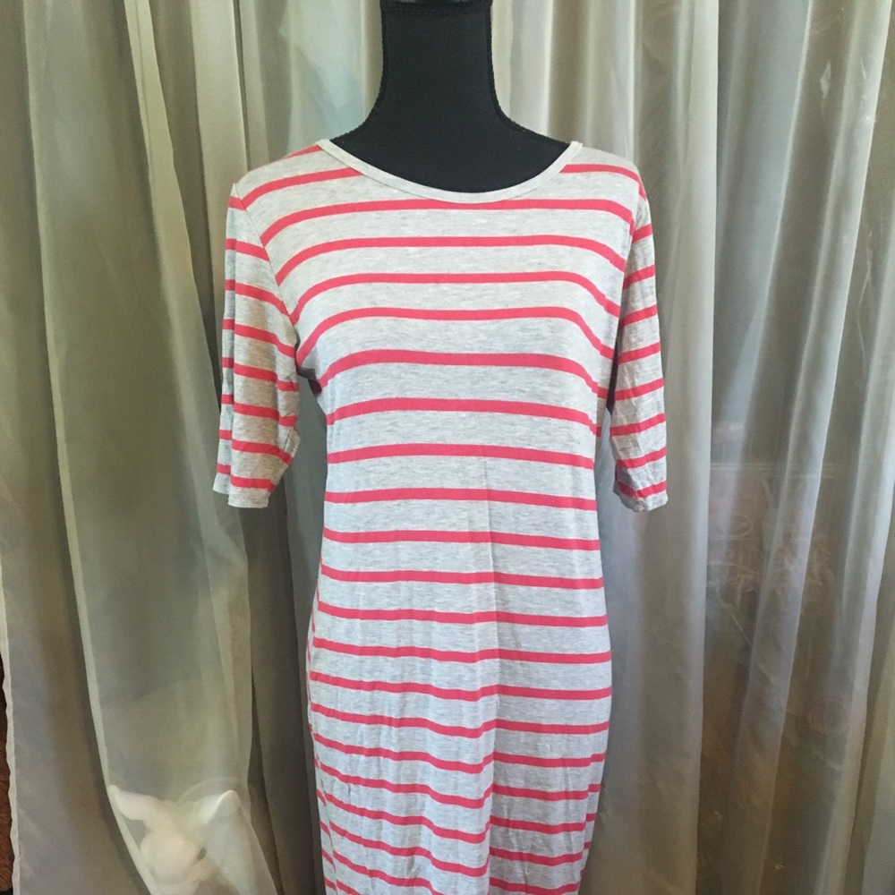 LuLaRoe Julia T-Shirt Dress Size Large, EUC